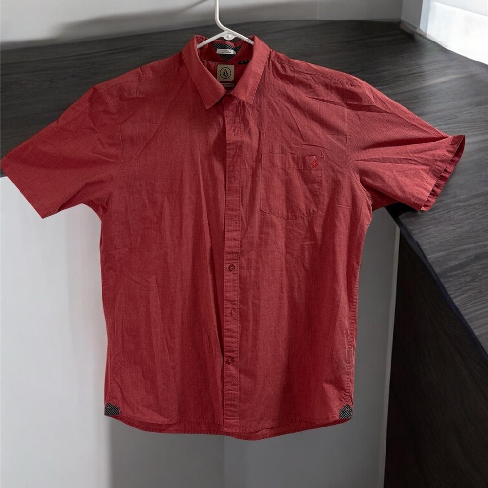 Volcom Men's Bold Red Button Down Shirt